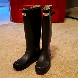 Hunter rain boots (matte tall)